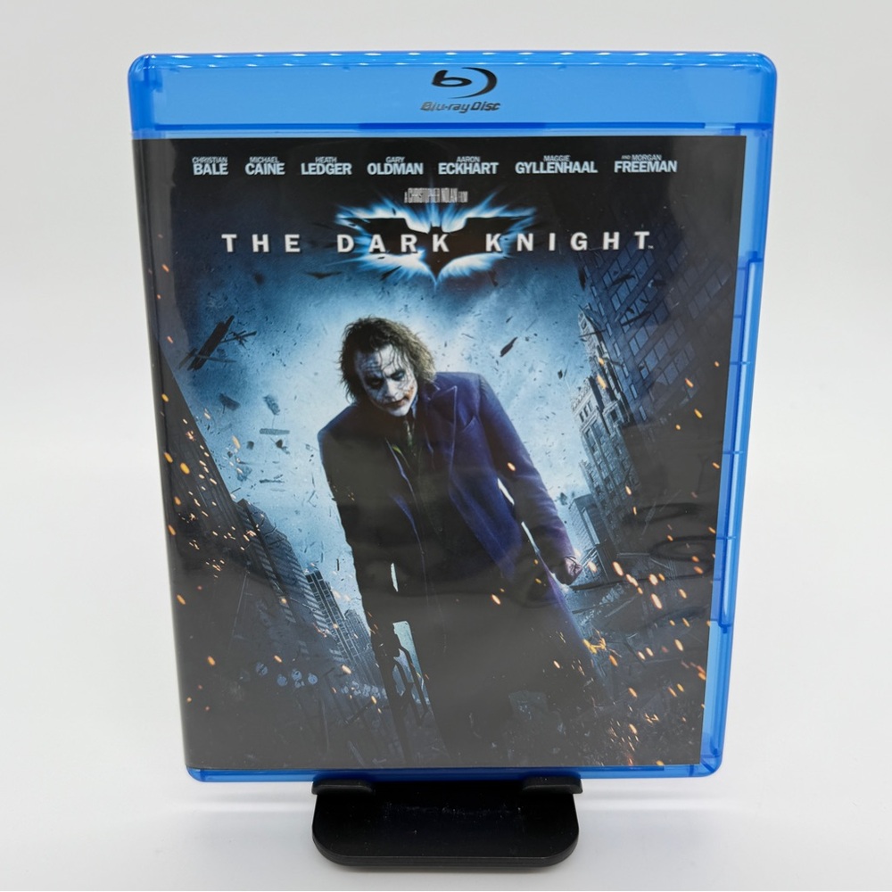 The Dark Knight Blu-ray Batman Movie DC Comics Christian Bale Heath Ledger Nolan